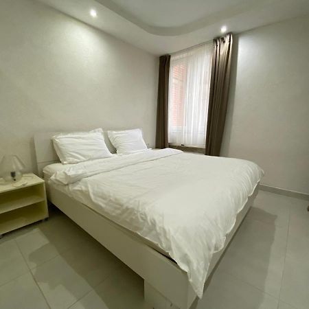 Sis 2 Bedroom 2 Bath With Free Parking In אוהריד מראה חיצוני תמונה